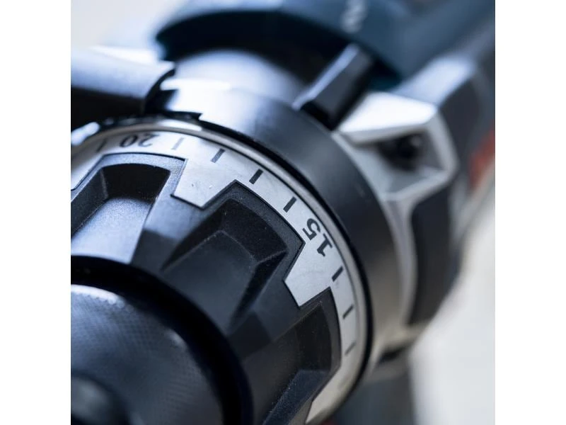 Bosch Professional Akku-Schlagbohrschrauber GSB 18V-150 C Biturbo 2x 8Ah 4 Bosch Professional Akku-Schlagbohrschrauber GSB 18V-150 C Biturbo 2x 8Ah – Bild 2