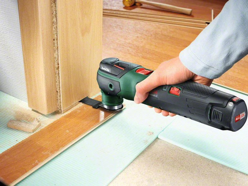 Bosch Multifunktionswerkzeug UniversalMulti 12 Kit 6 Bosch Multifunktionswerkzeug UniversalMulti 12 Kit – Bild 4