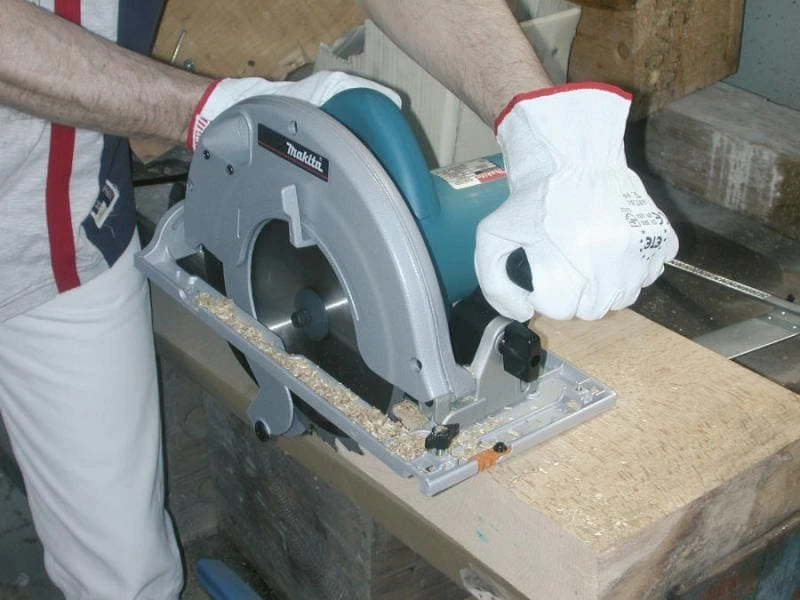 Makita Handkreissäge 5903RK 85 mm 2000 W Ø 235 mm 4 Makita Handkreissäge 5903RK 85 mm 2000 W Ø 235 mm – Bild 2