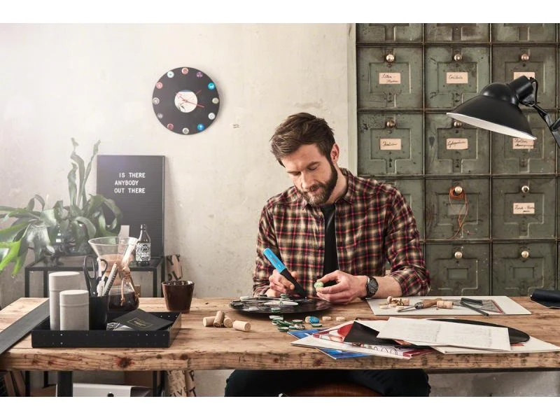 Bosch Akku-Heissklebestift Gluey Smoky grey 5 Bosch Akku-Heissklebestift Gluey Smoky grey – Bild 3