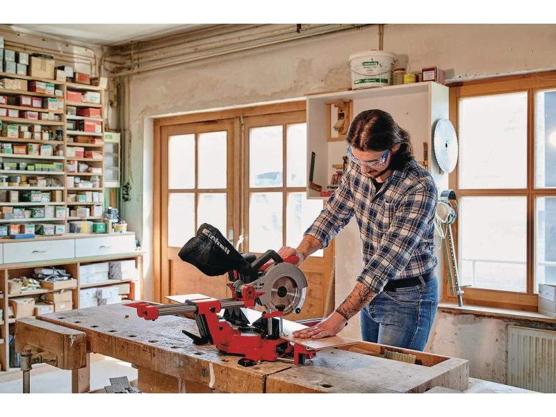 Einhell Akku-Zug-Kapp-Gehrungssäge TE-SM 36/210 Li - Solo 10 Einhell Akku-Zug-Kapp-Gehrungssäge TE-SM 36/210 Li - Solo – Bild 8