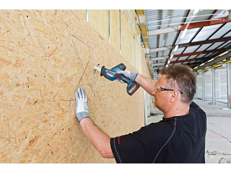 Bosch Professional Akku-Säbelsäge GSA 18V-LI C Solo L-Boxx 7 Bosch Professional Akku-Säbelsäge GSA 18V-LI C Solo L-Boxx – Bild 5